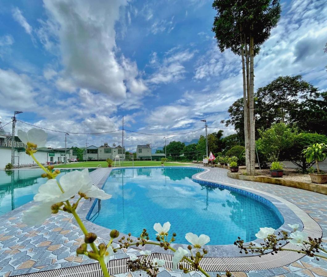 Hoang Lien Hotel Lai Châu Exteriör bild