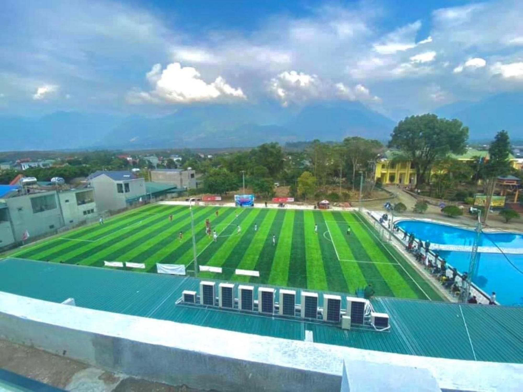 Hoang Lien Hotel Lai Châu Exteriör bild